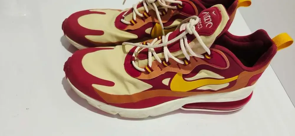 Nike Air Max 270 React Noble Red/Dark Sulfur (AO4971-601)